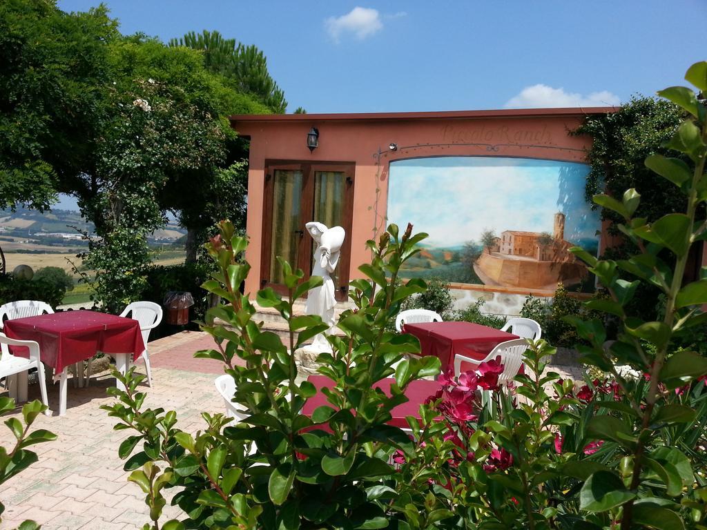 Azienda Agrituristica Piccolo Ranch San Pietro  Luaran gambar